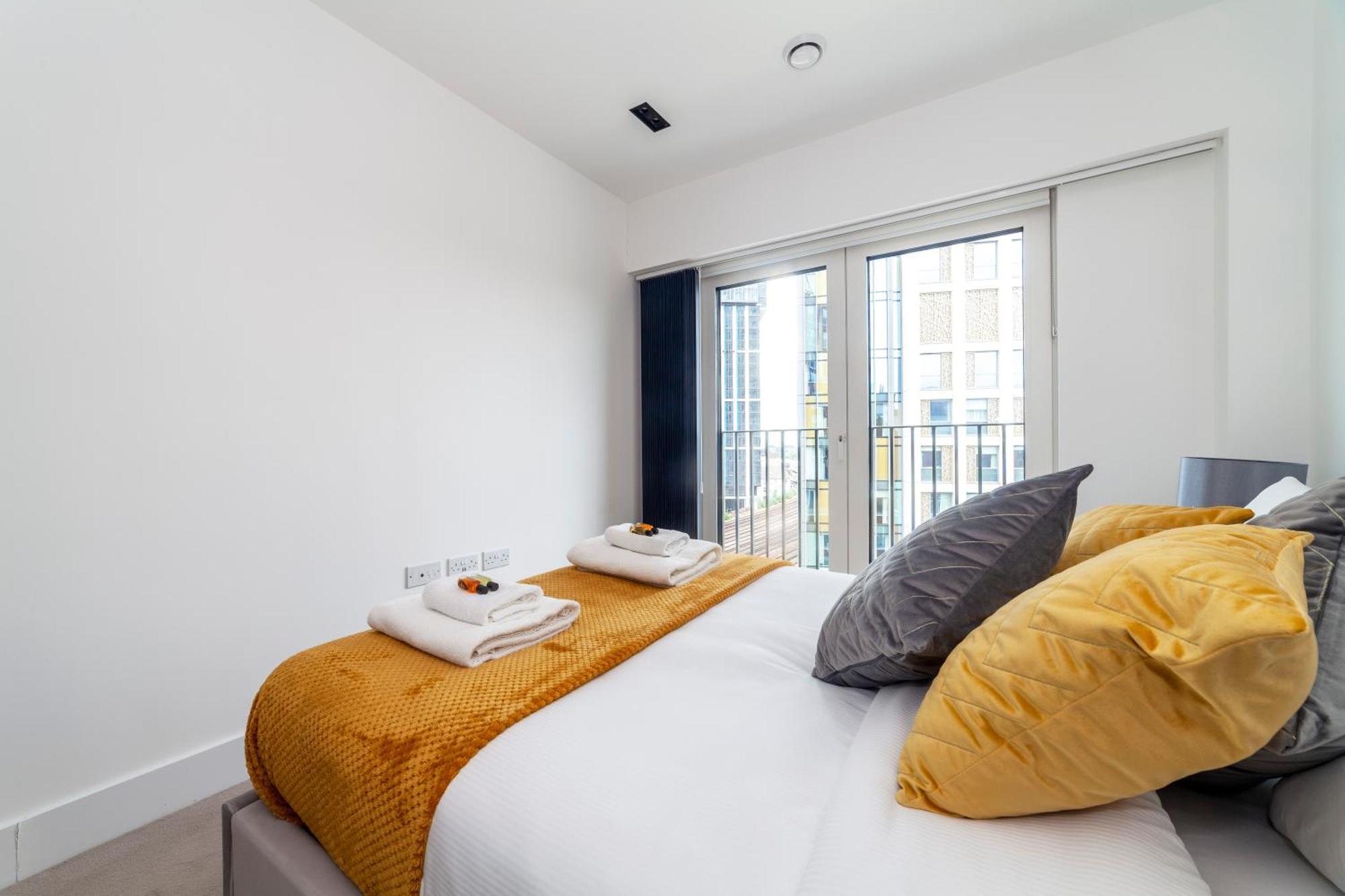 Stylish 2bdr Flat, Comm Garden I Smarthost * Londres